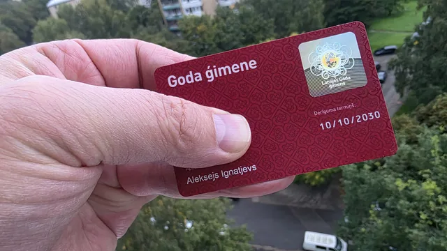 Alekseja Ignatjeva Goda ģimenes apliecība (3+ karte)